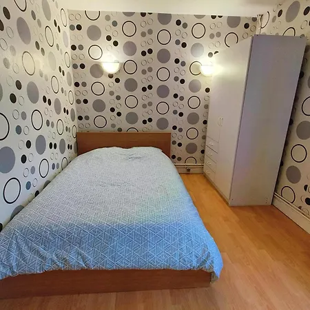 Проживание в семье Homestay Tourcoing Туркуэн